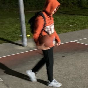 Meet your Posher, Louis